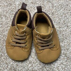 Child Of Mine Infant Soft Sole Brown & Tan Shoes Size 3-6M Faux Leather Pre-Walk